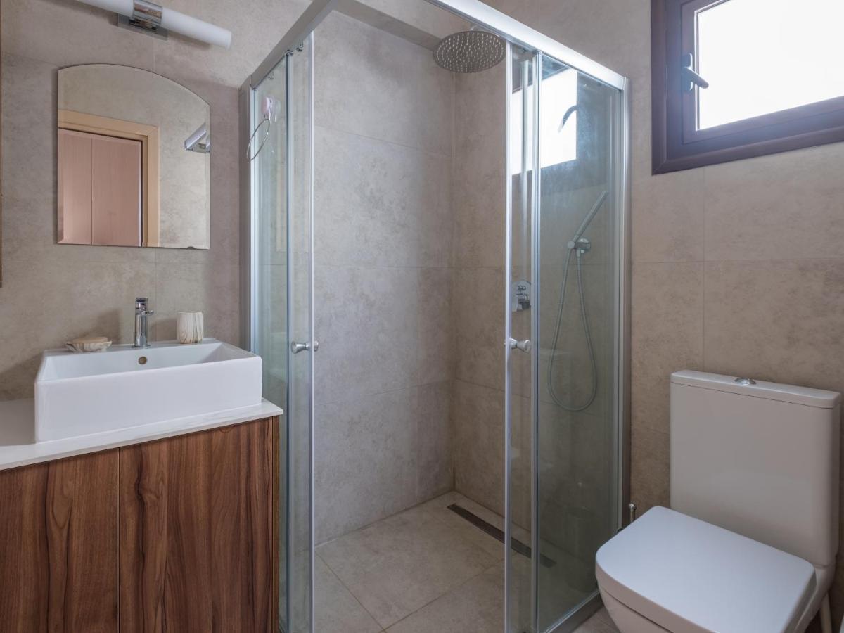 Sanders Aqua Park Resort - Precious 3-Bedroom Holiday Home With Shared Pool Limassol Kültér fotó