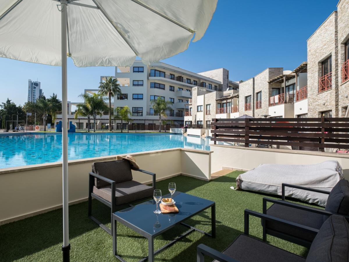 Sanders Aqua Park Resort - Precious 3-Bedroom Holiday Home With Shared Pool Limassol Kültér fotó